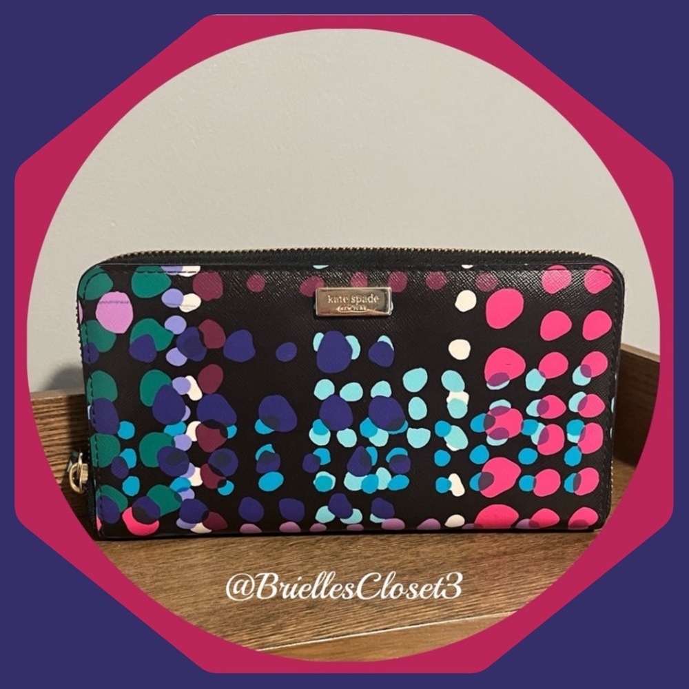 🌸 EUC Kate Spade Shore Street Lacey Wallet Dotty Plaid Multicolor, Black & Pink